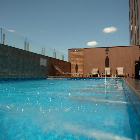 Bristol Infinity Rio Claro Hotel Exterior foto